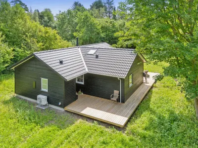 "Jonnhild" - 450m from the Sea