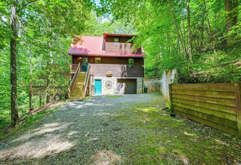 MountainView Robbinsville Cabin w/ Hot Tub!,Stecoah Updated 2024