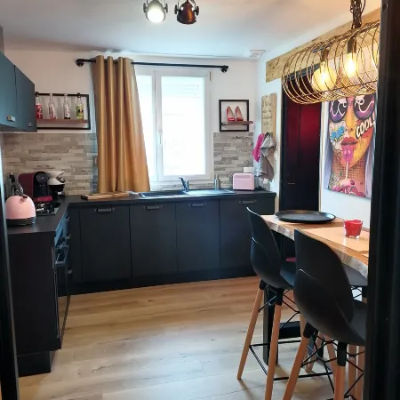 Maison Deco Pop Et Chaleureuse Avec Spa, Sauna