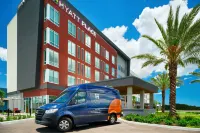 Hyatt Place Melbourne Airport, FL Các khách sạn gần Trinity Towers South
