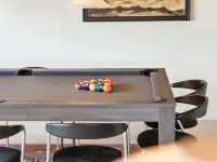 "Ingward" - 750m from the Sea