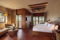 Indura Beach & Golf Resort. Curio Collection by Hilton Hotels in Zoilabe