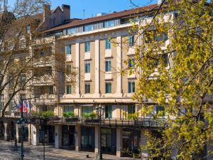 Le Splendid Hotel Lac D'Annecy - Handwritten Collection