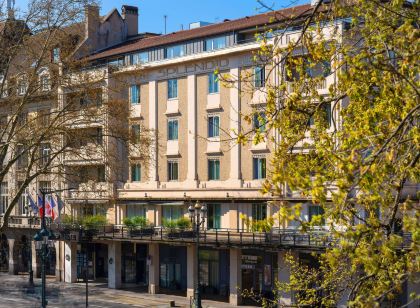 Le Splendid Hotel Lac D'Annecy - Handwritten Collection