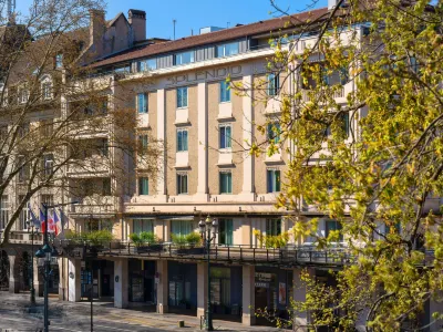 Splendid Hotel Lac d'Annecy, Handwritten Collection