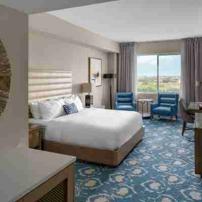 The Karol Hotel, St. Petersburg Clearwater, a Tribute Portfolio Hotel Rooms