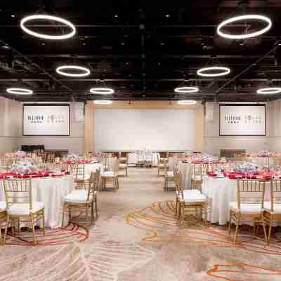 ILLUME TAIPEI Dining/Meeting Rooms