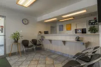 Motel 6 Needles, CA - 2 estrellas