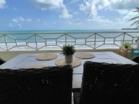 True Beachfront Oasis with Amazing Views # Life!