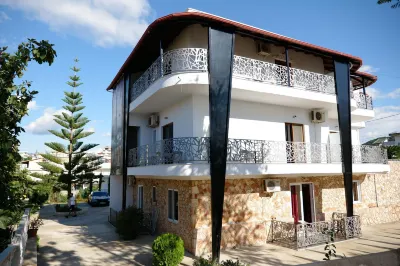 Ksamil Central Park Hotel