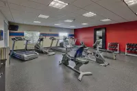 戴明歡朋飯店 - 健身房