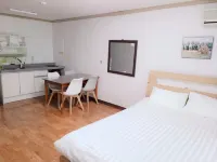 Goseong Daehwa Pension Hotels in der Nähe von Hwajinpo Lake