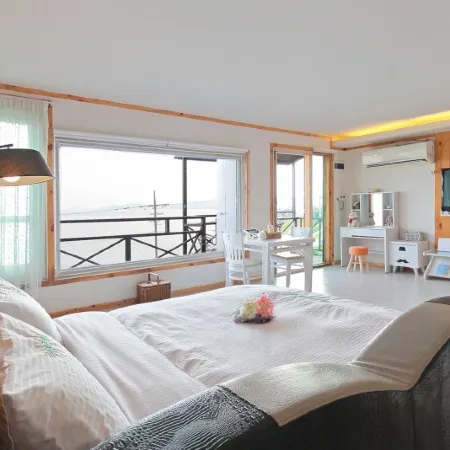 Namhae Lumiere Pension