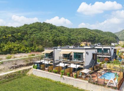 경주 마중풀빌라