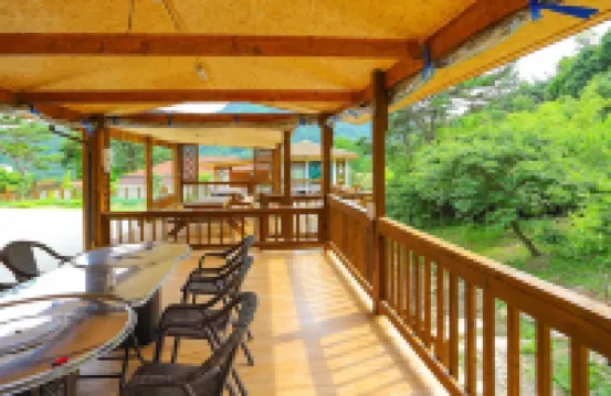 野山艾麗亞O2旅館