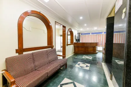 Hotel Chandra Palace.