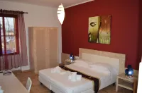 Butterfly Accommodation - خدمة نقل من وإلى المطار
