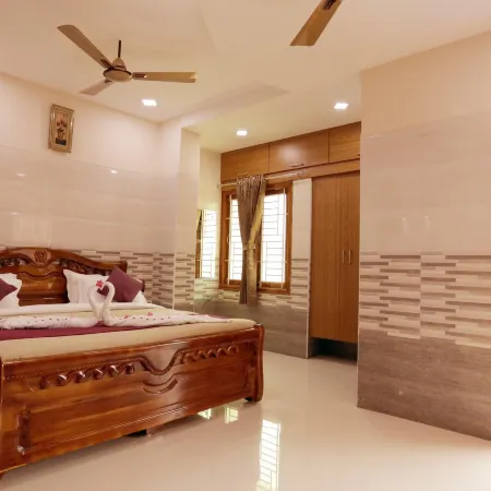 Hotel Green Palace