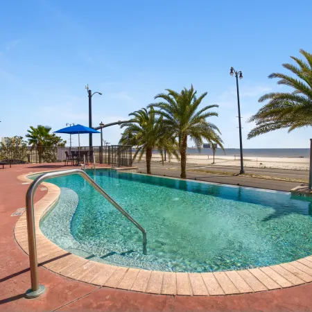 Holiday Inn Express GULFPORT BEACH by IHG