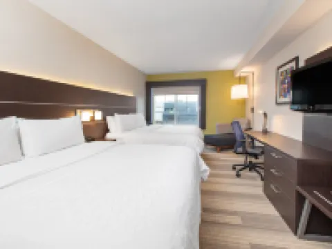 Holiday Inn Express & Suites SEASIDE-CONVENTION CENTER by IHG Ξενοδοχεία στην πόλη Seaside