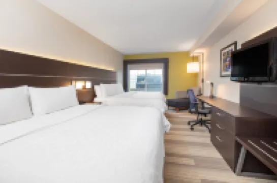 Holiday Inn Express & Suites SEASIDE-CONVENTION CENTER by IHG
