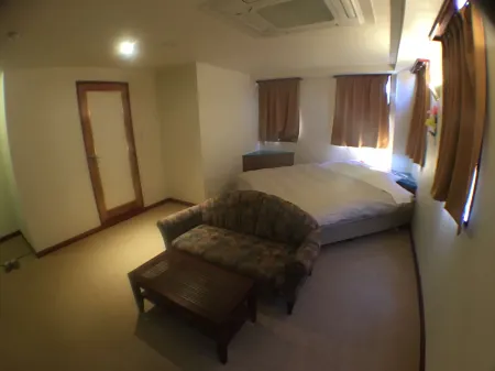 Family Inn Koriyama Inter Tomita Отели в г. Корияма