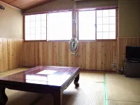 Lodge Tony Max Hotels in Hida