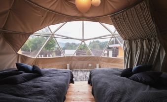 Dots by Dot Glamping Suite 001