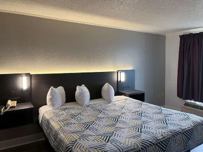 Studio 6 Suites Perry, GA Hotels in Perry