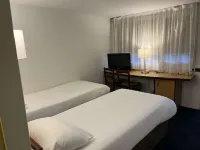 Kyriad Direct Marseille Ouest - Martigues Hotels in Martigues