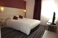 Brit Hotel Vendée Mer Hotel di L'Aiguillon-sur-Vie