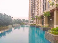 Relaxing and Homey Studio Transpark Cibubur Apartment By Travelio