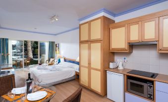 Paphos Gardens Holiday Resort