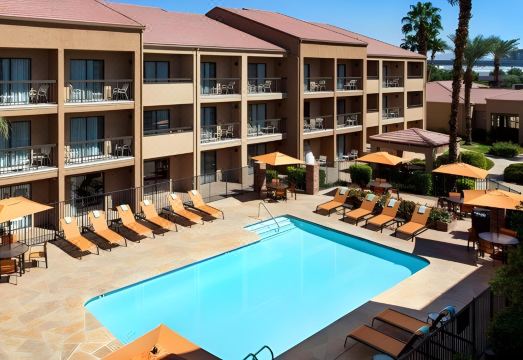 공항 근처 호텔 시설 비교