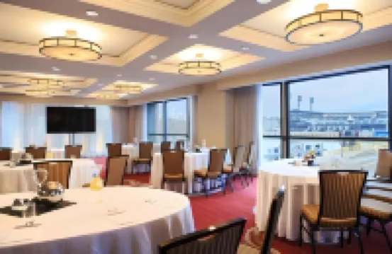 Holiday Inn Express & Suites BUTLER by IHG
