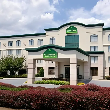 Spark by Hilton Mechanicsburg