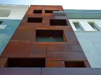 โรงแรมคอนติเนนตัล โรงแรมในเครโมนา