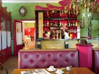 Le Terminus Hotels in Tournus