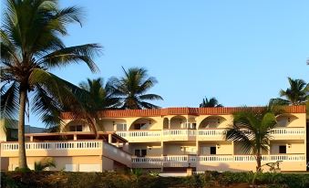 Luquillo Sunrise Beach Inn