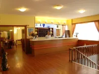 Anemoni Piraeus Hotel