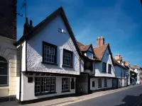 ดิเจอร์จ โฮเต็ล, แอมส์บูรี่, วิลท์ชีร์ โรงแรมใกล้Durrington Walls