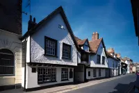 The George Hotel, Amesbury, Wiltshire Отели в г. 