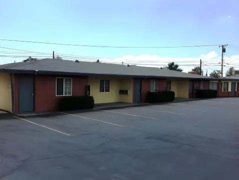 Apple Valley Motel