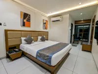 Hotel Red Chillee Restro