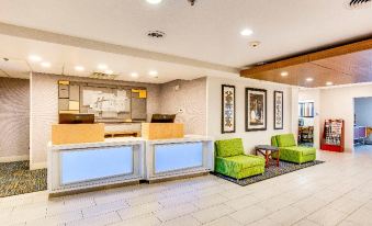 Holiday Inn Express Vincennes