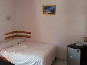 Hostal Don Luis Room 1