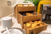 Holiday Inn BLACKPOOL by IHG - breakfast