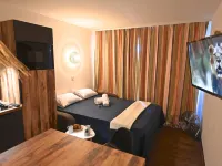 L'Esquinade (G1 203)