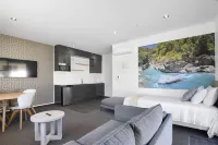 Grand Suites Murchison - 4 tähden