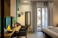 MARE FUORI ROOMS Hotel in zona La Tartaruga (spiaggia)